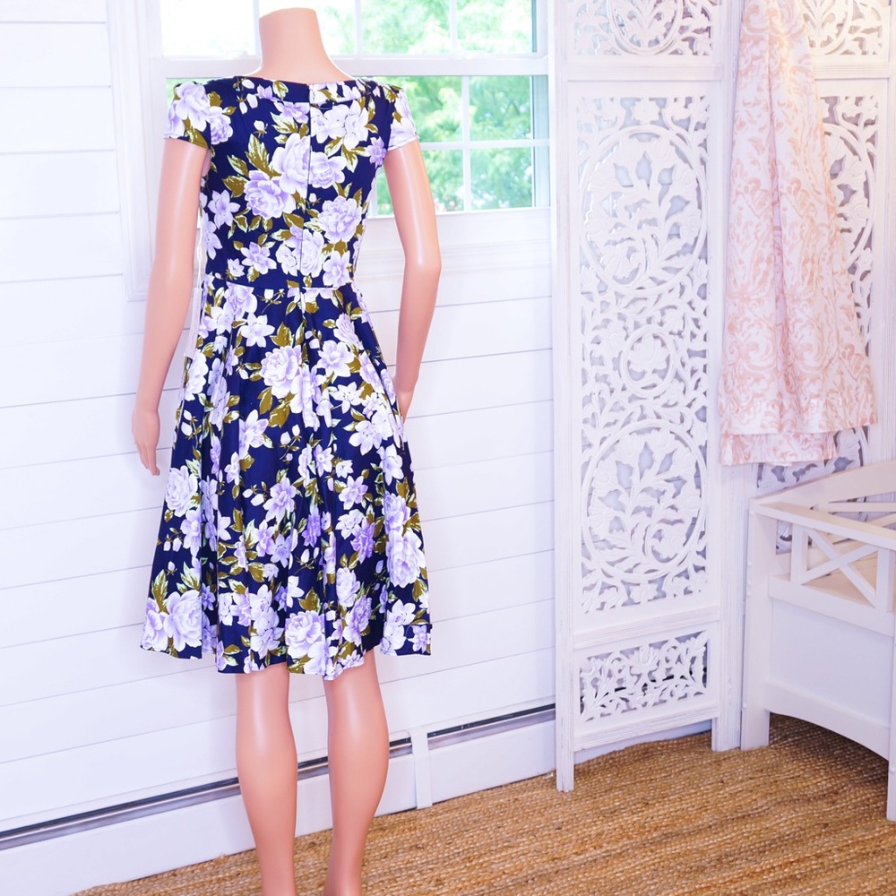 NEW Lavender Purple & White Vintage Dress - Picture 2 of 7